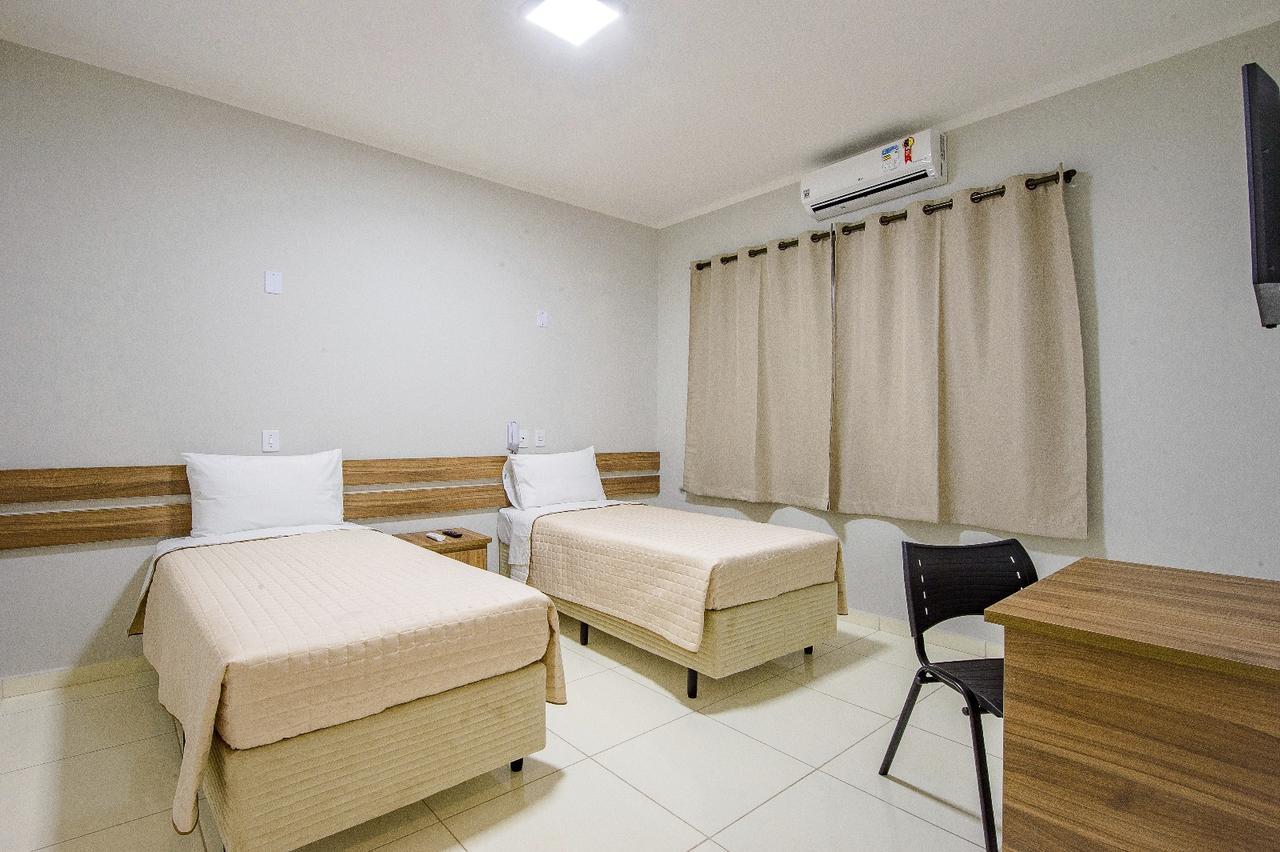 Gabirá Hotel Buritama Esterno foto